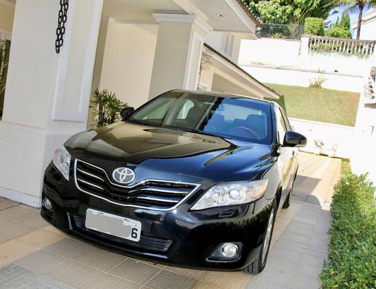 TOYOTA CAMRY 3.5 XLE V6 24V GASOLINA 4P AUTOMÁTICO